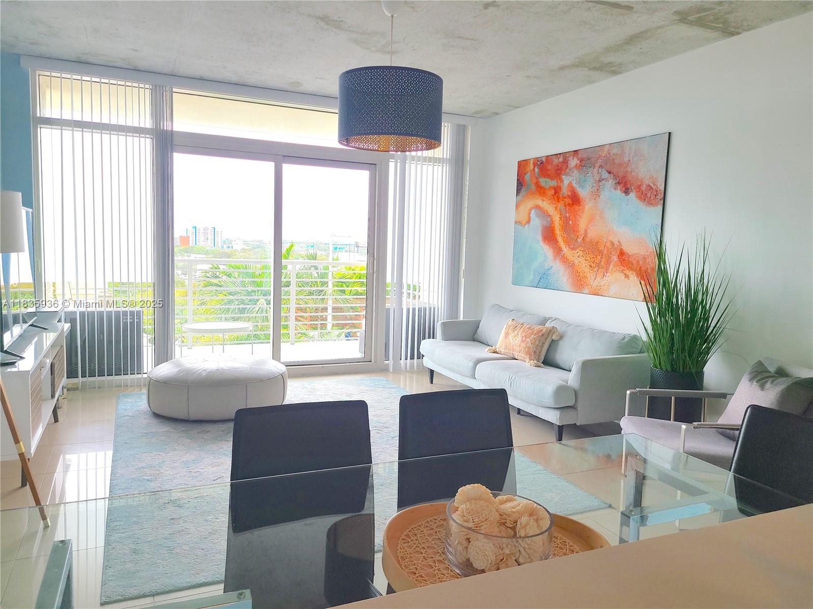 image Midblock Condominium11