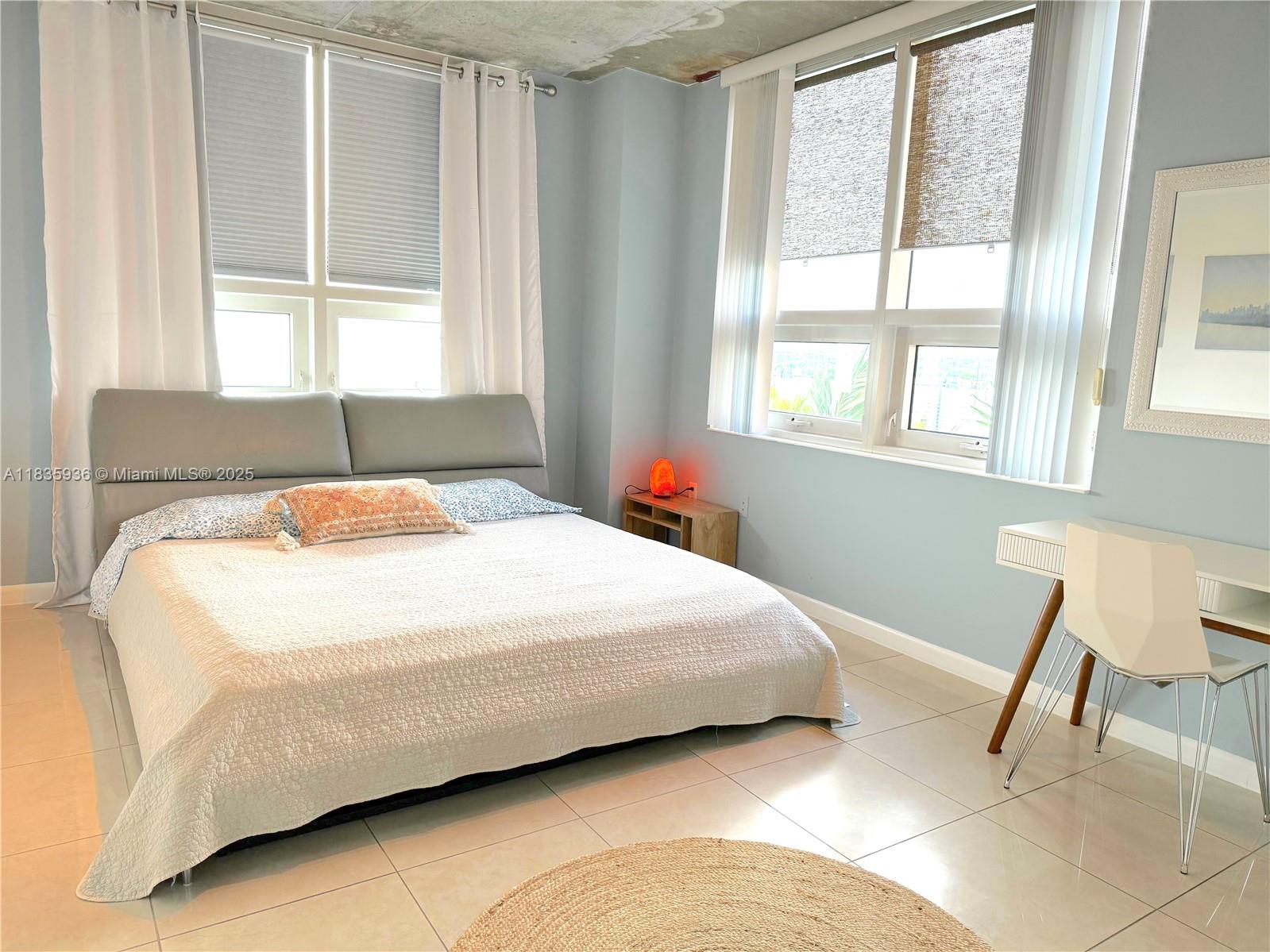 image Midblock Condominium25