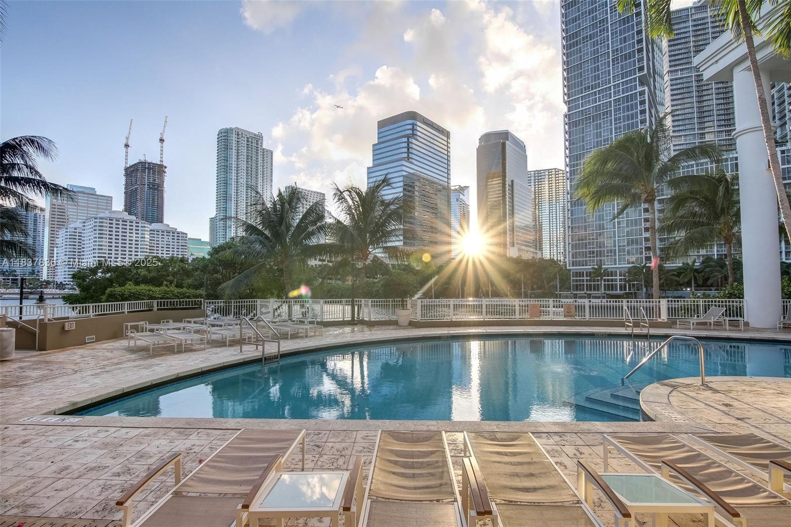 image Courts Brickell Key Condo42