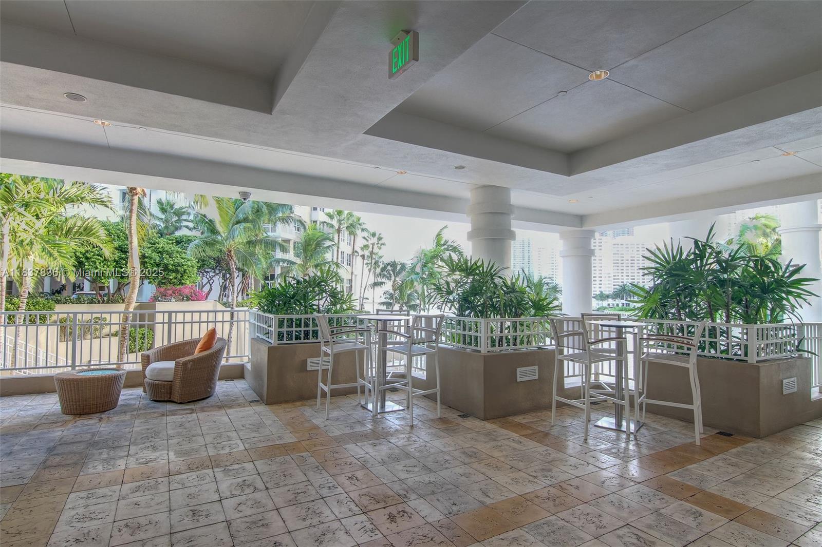 image Courts Brickell Key Condo47