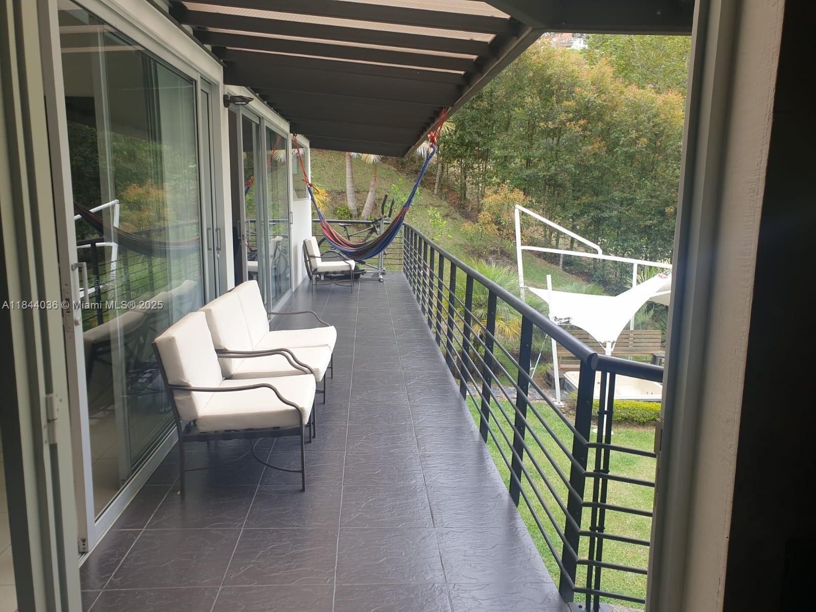 100 Finca La Cayeta Llanogrande Medellin Col 