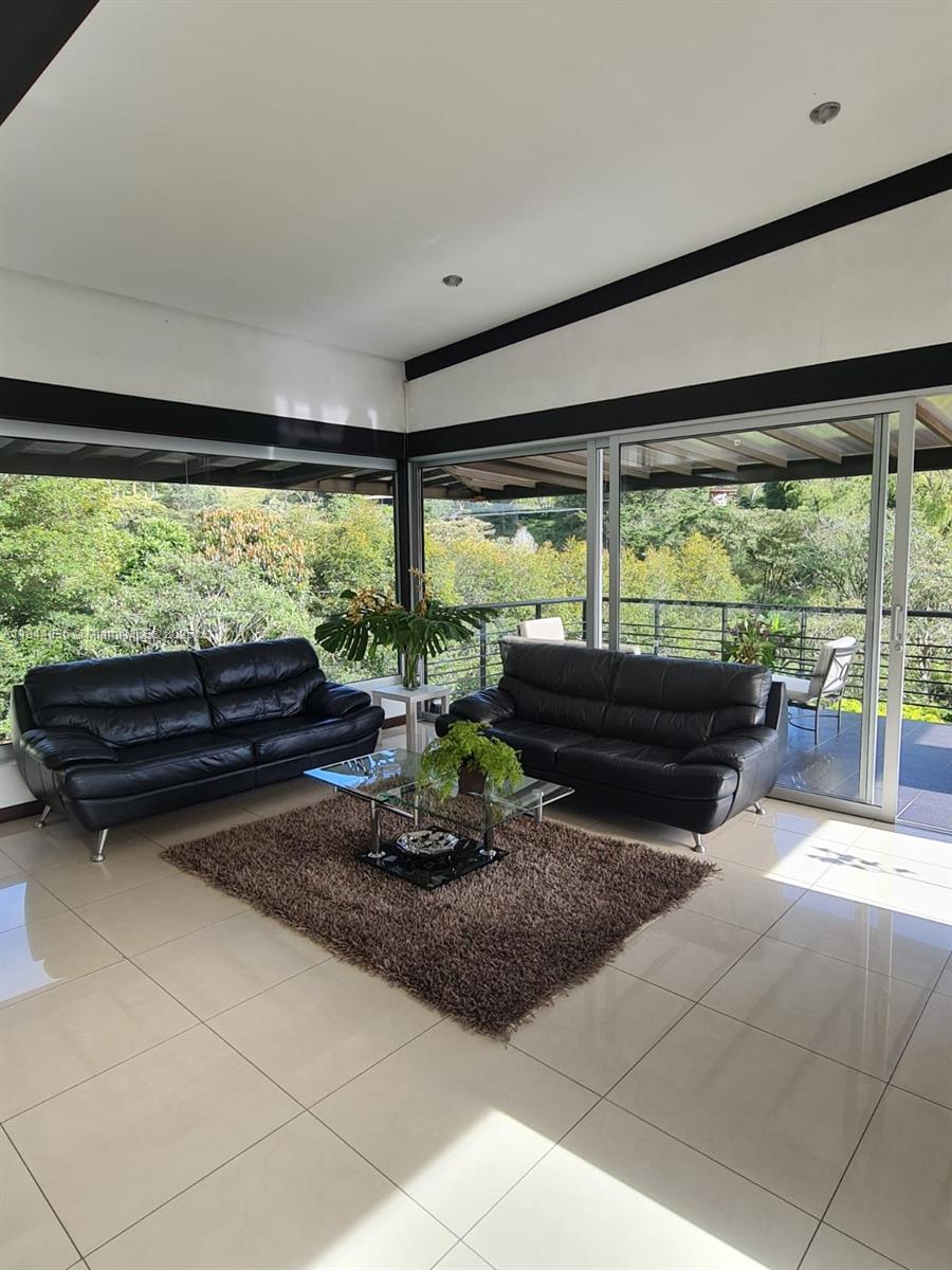 100 Finca La Cayeta Llanogrande Medellin Col 