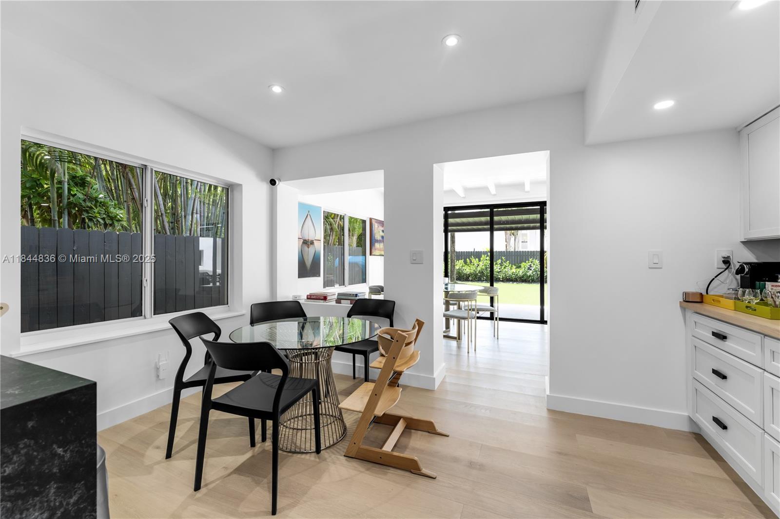 1826 Fairhaven Pl Miami, FL 33133