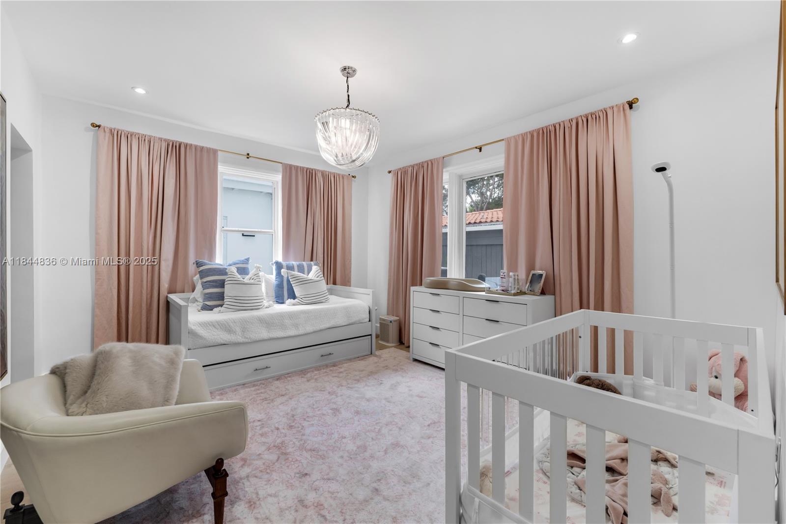 1826 Fairhaven Pl Miami, FL 33133