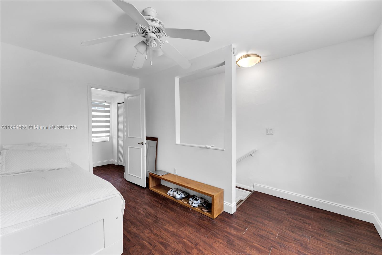 1826 Fairhaven Pl Miami, FL 33133