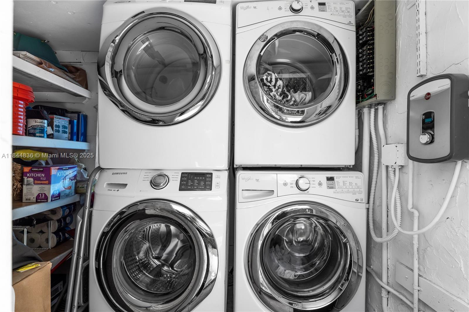 1826 Fairhaven Pl Miami, FL 33133