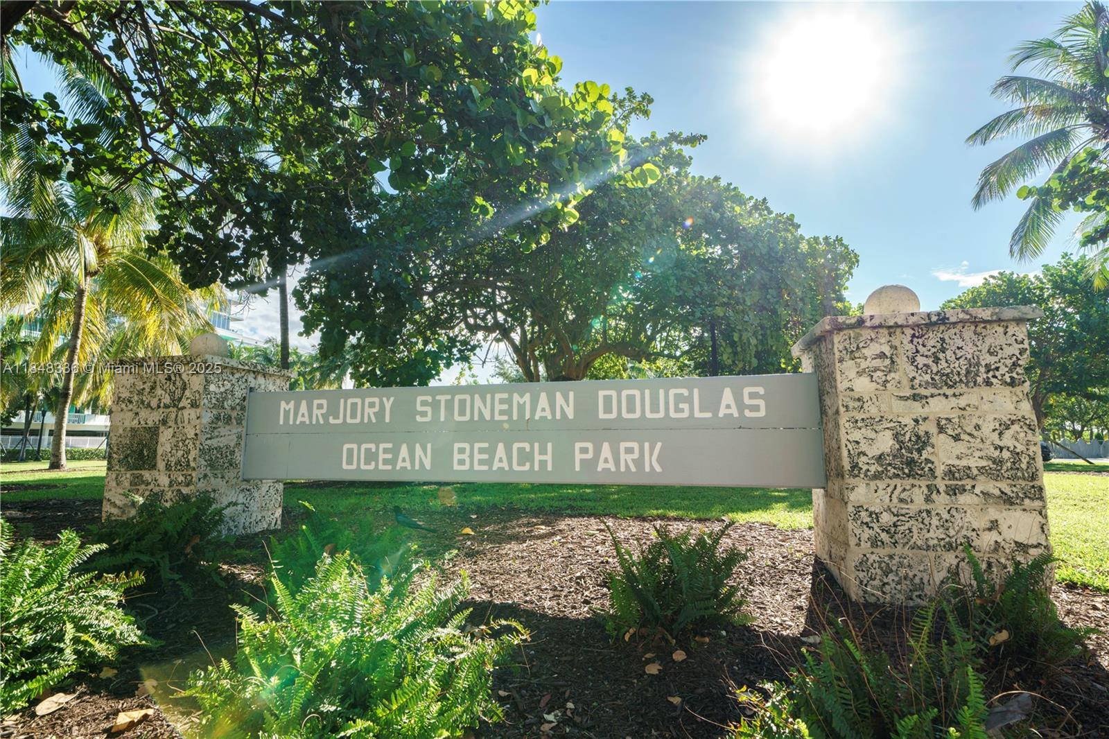 935 Euclid Ave #5 Miami Beach, FL 33139 935 Euclid Ave #5 Miami Beach, FL 33139