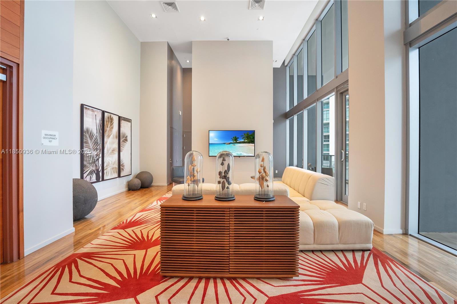 image Brickell House Condo17
