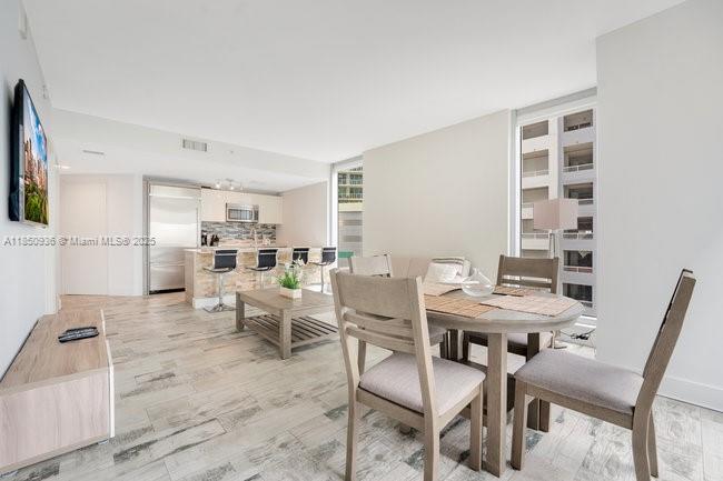 image Brickell House Condo22