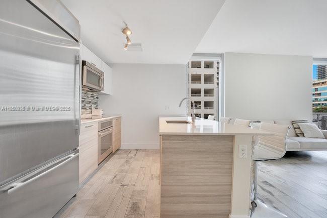image Brickell House Condo29