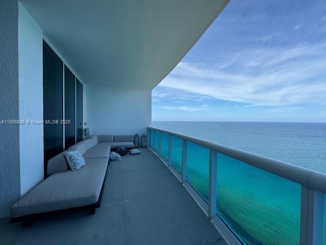 2711 S Ocean Dr #3404 Hollywood, FL 33019