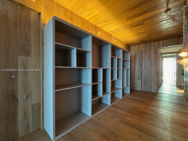 2711 S Ocean Dr #3404 Hollywood, FL 33019