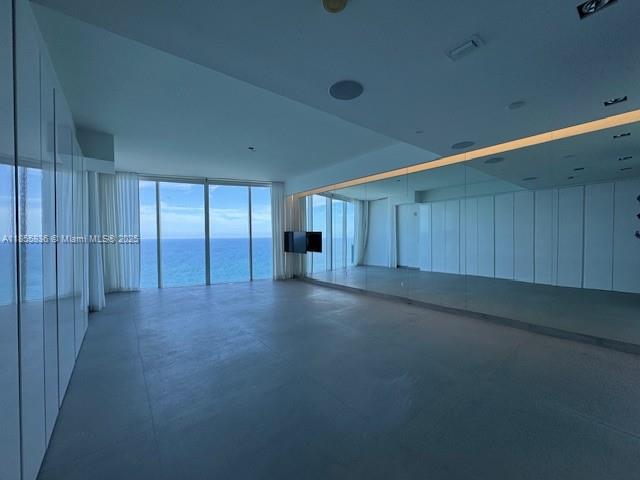 2711 S Ocean Dr #3404 Hollywood, FL 33019
