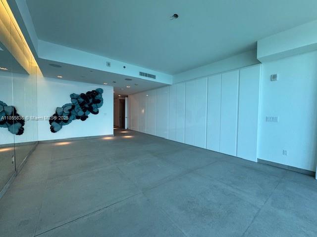 2711 S Ocean Dr #3404 Hollywood, FL 33019