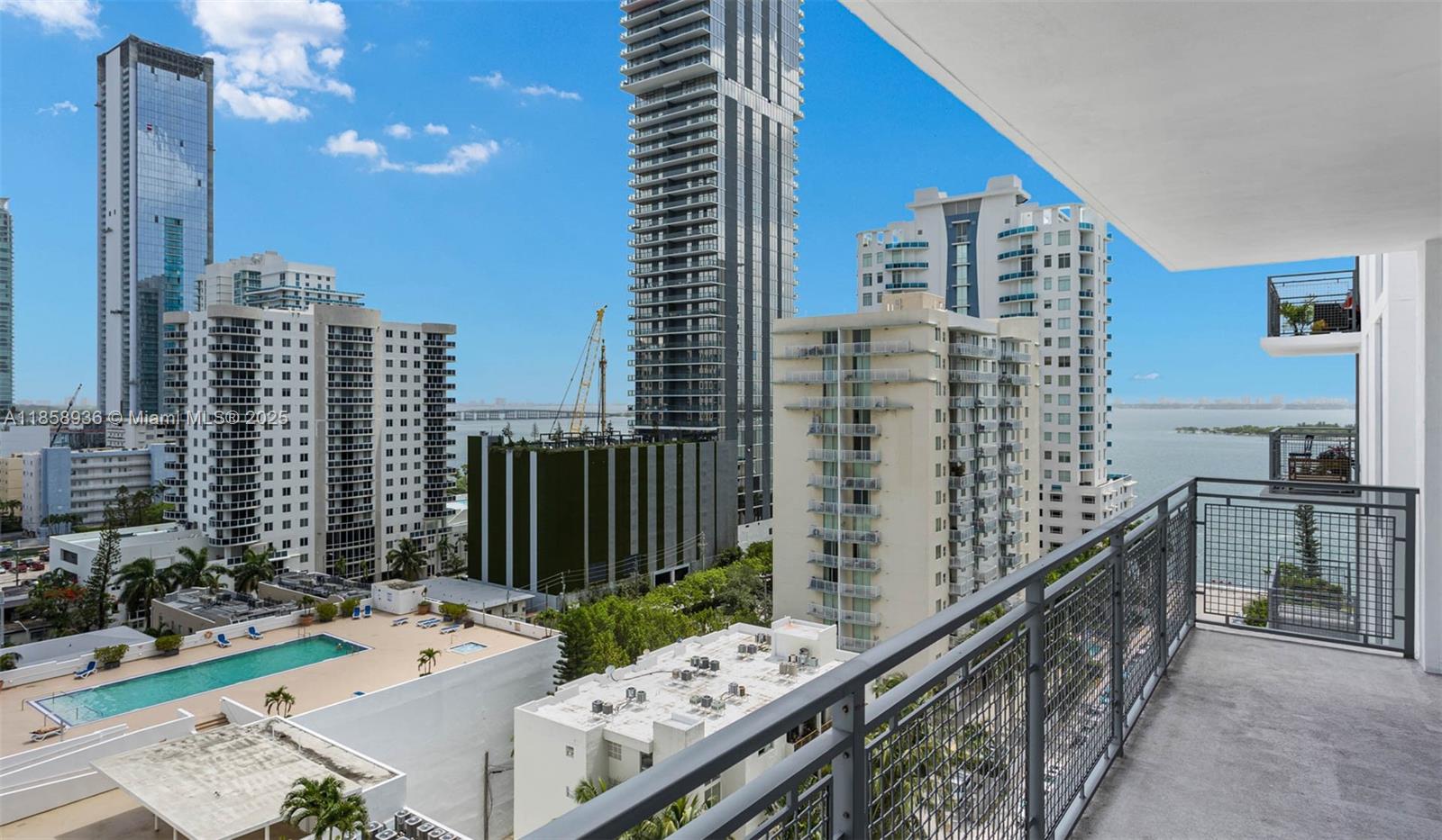 2150 N Bayshore Dr #0605