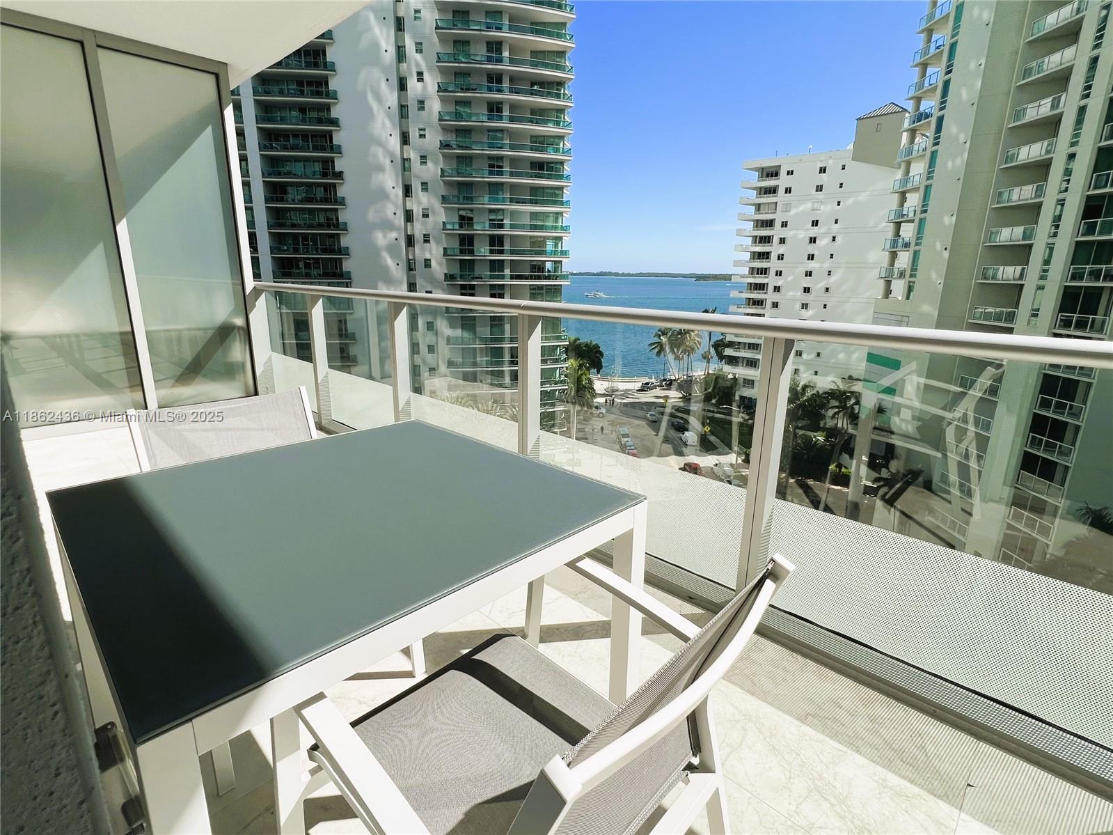 1300 Brickell Bay Dr #903