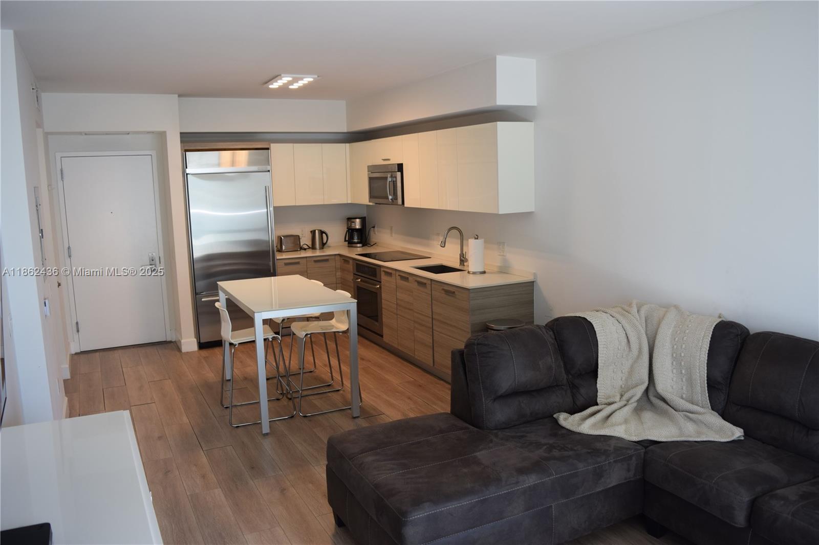 image Brickellhouse Condo17