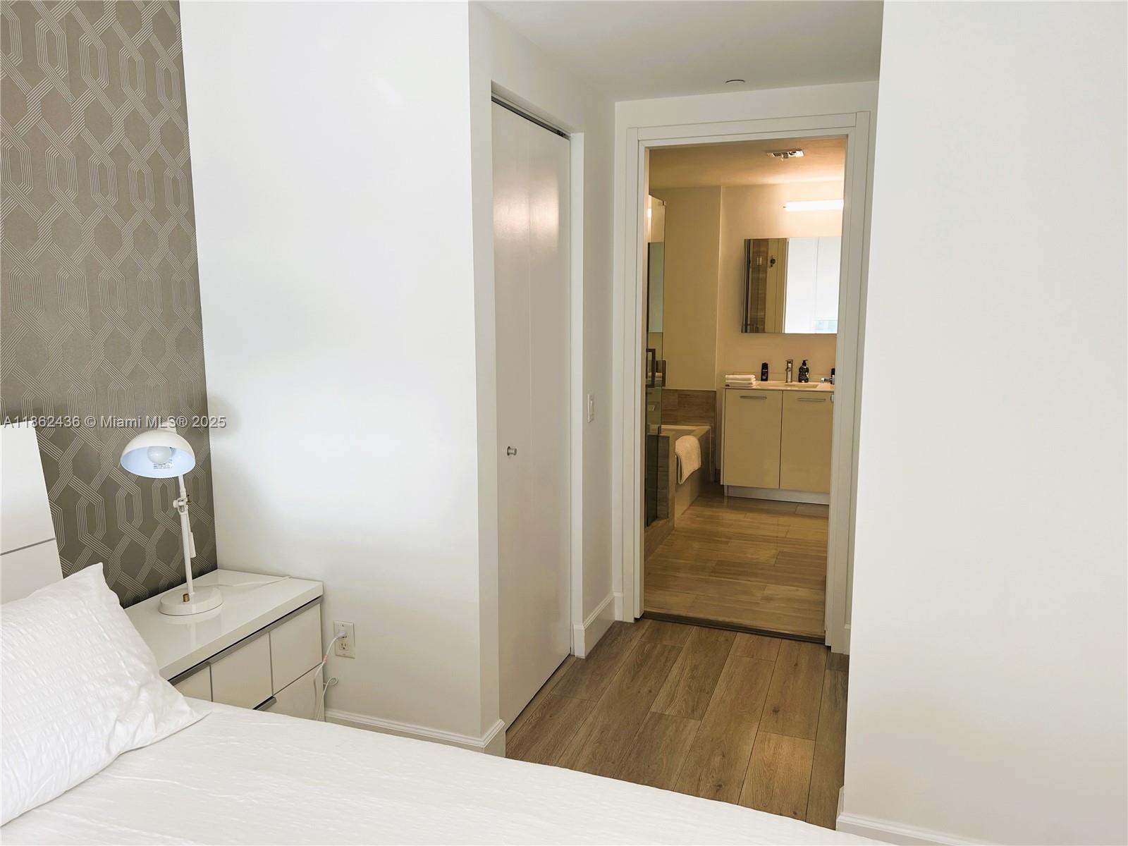 image Brickellhouse Condo23