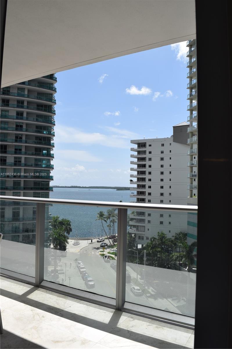image Brickellhouse Condo37