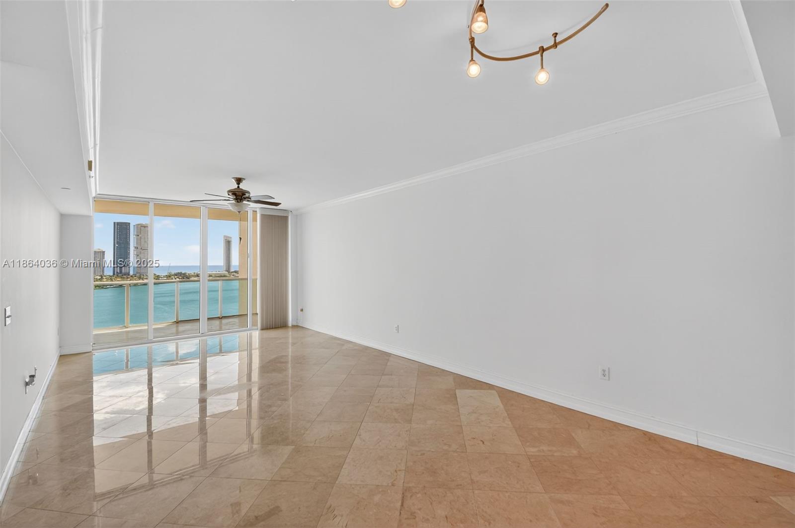 image Aventura Marina Two9