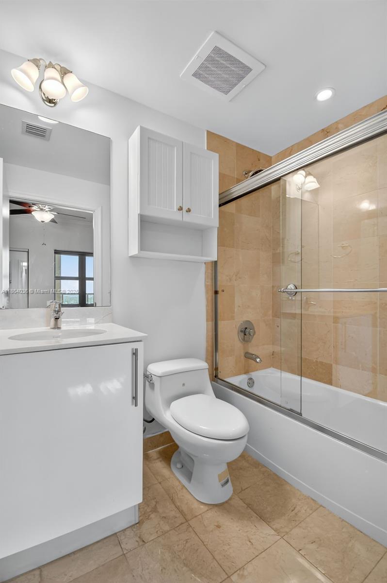 image Aventura Marina Two25