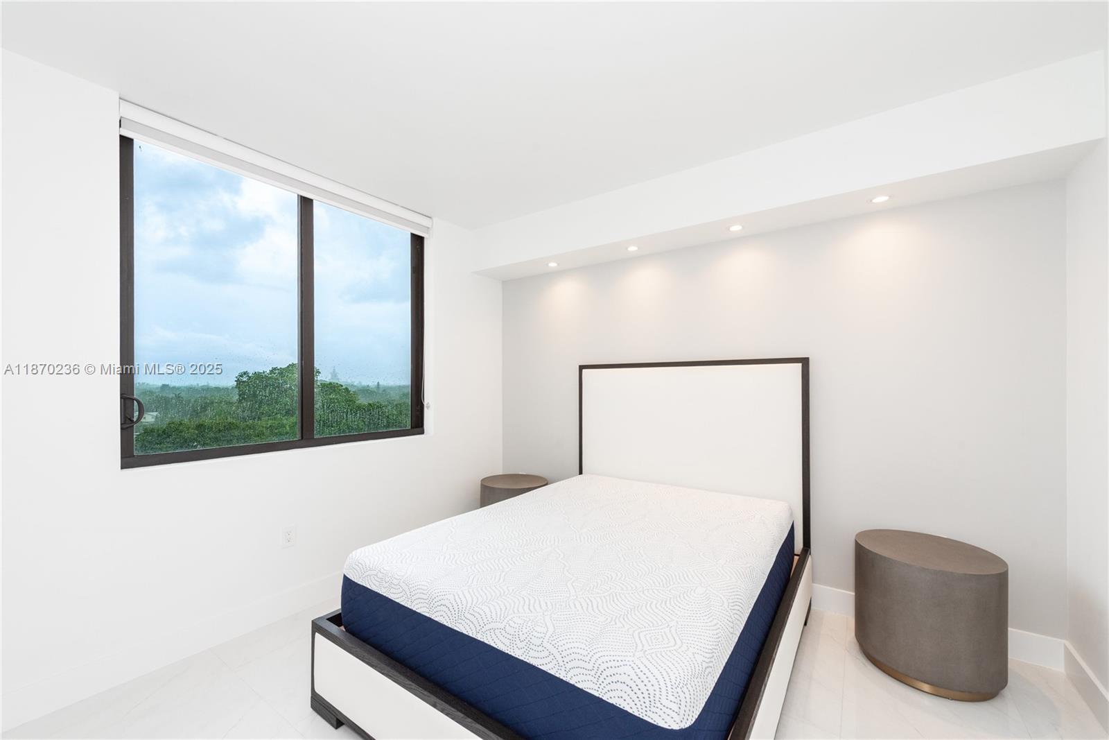 image Merric Manor Condominium15