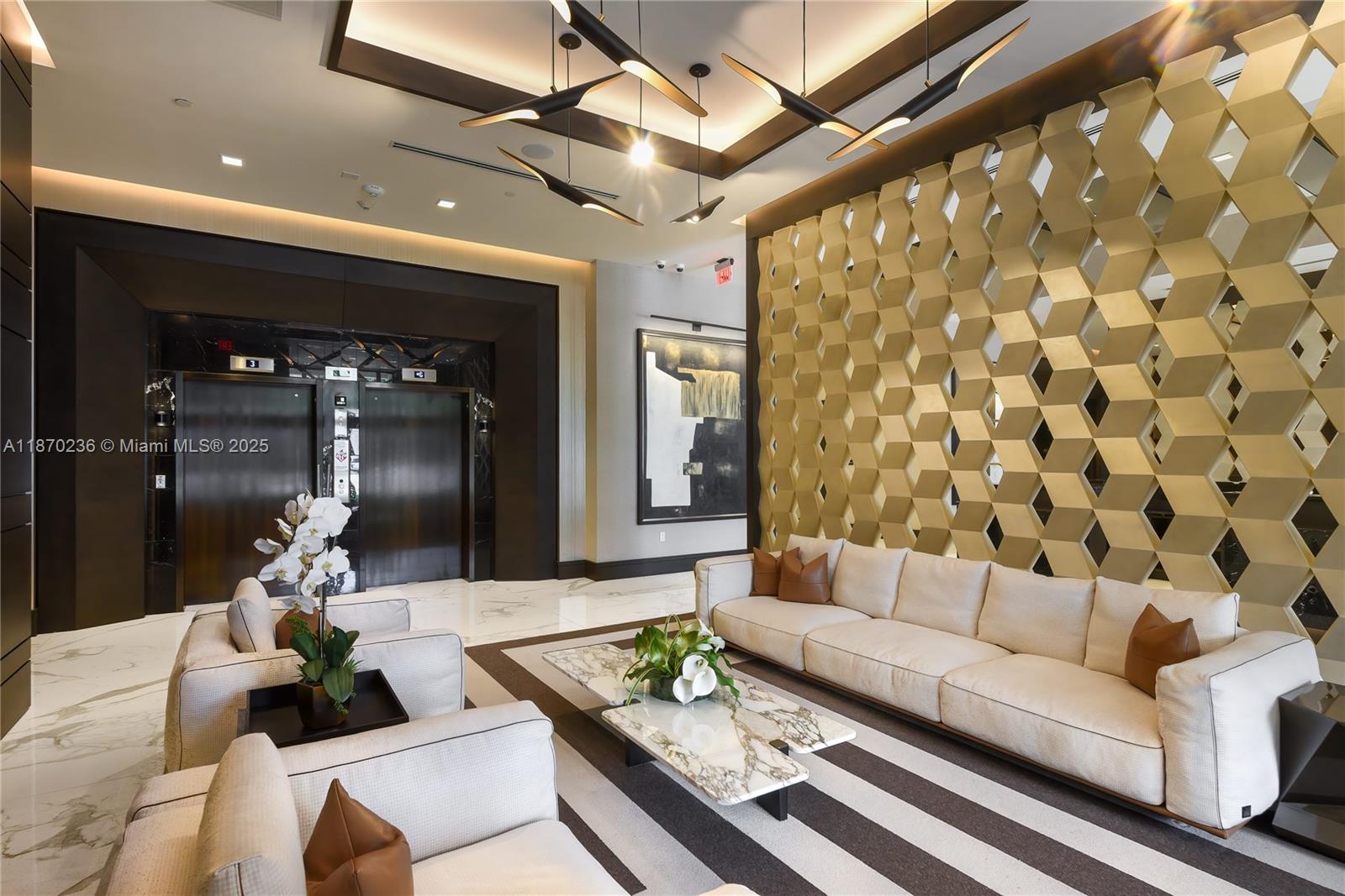 image Merric Manor Condominium25