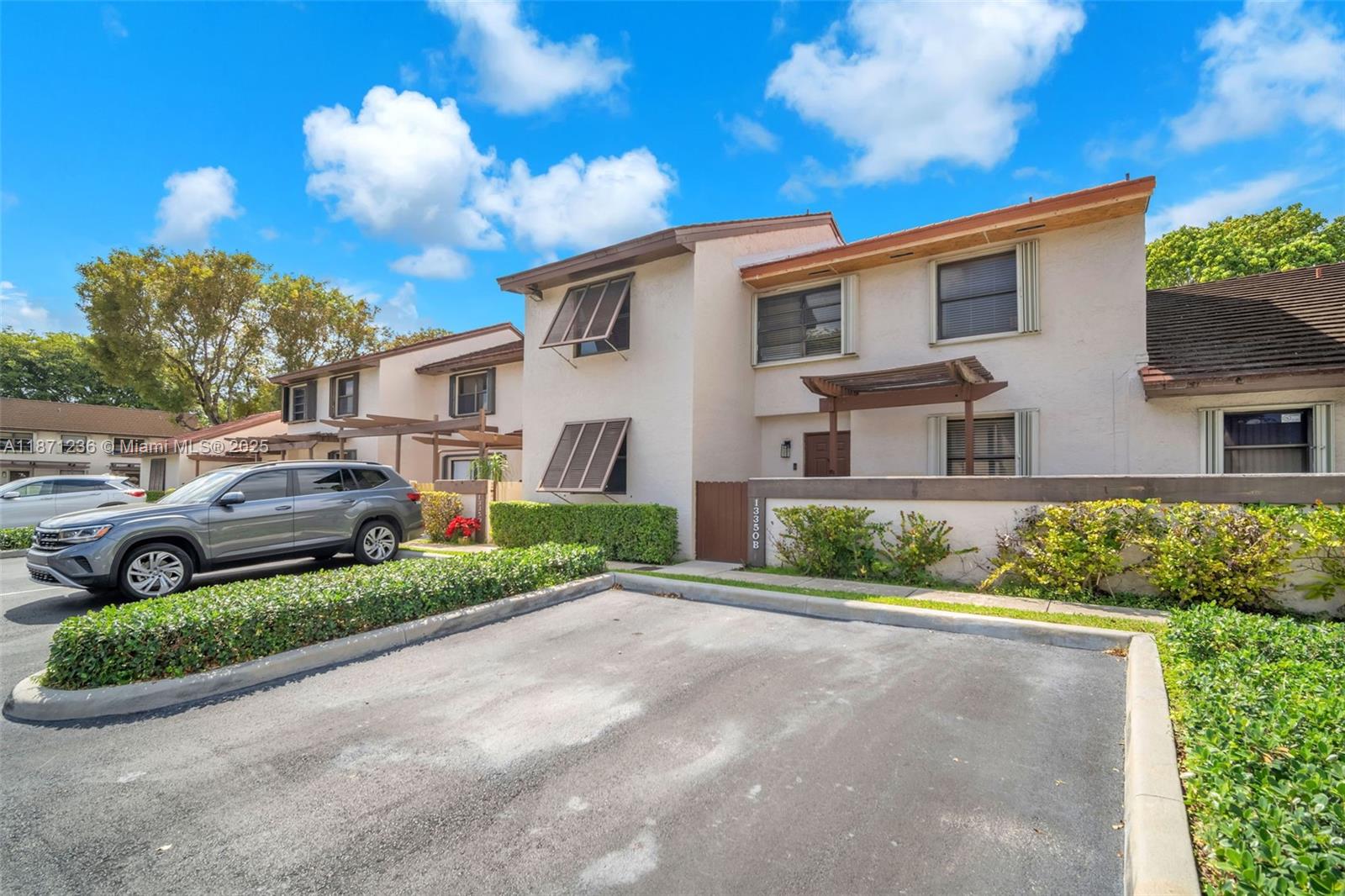 13350 SW 88th Ter #B