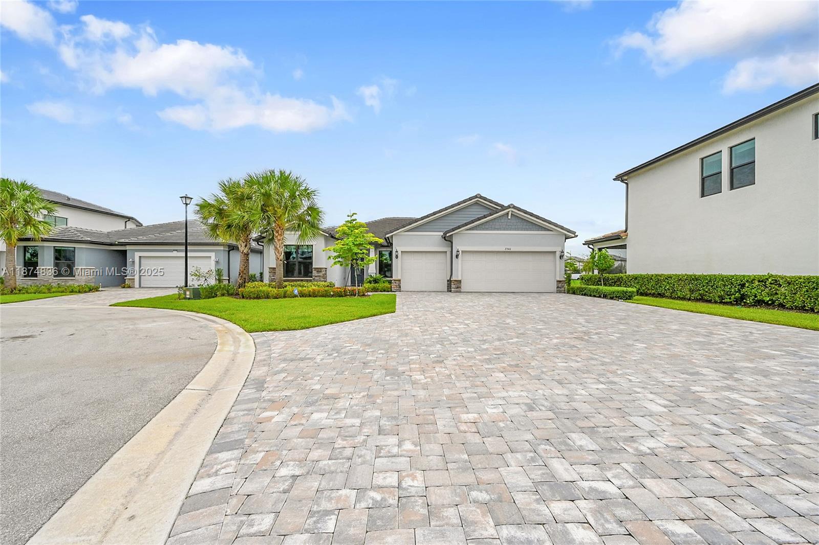 2340 Rollingwood Ct