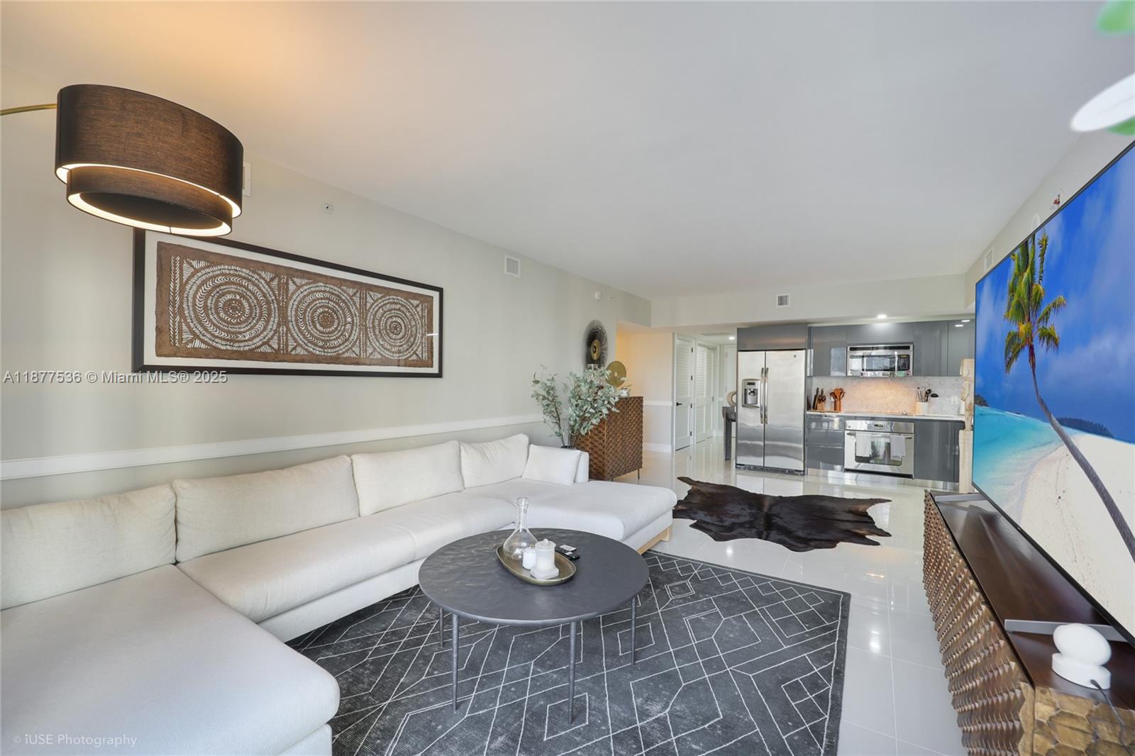 31 SE 6th St #2207