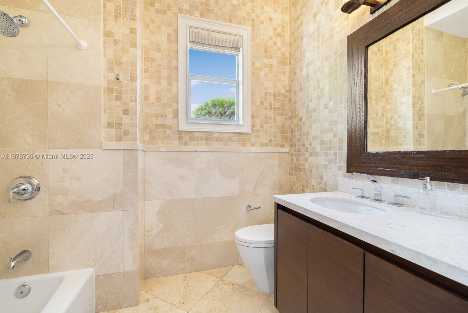 1866 Tigertail Ave Miami, FL 33133