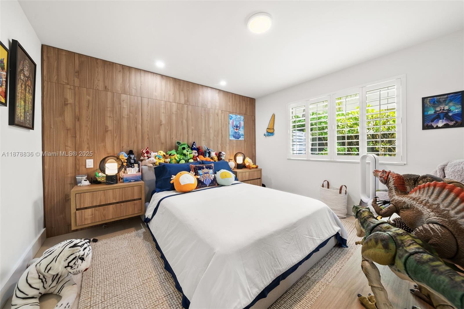 865 W 47th St Miami Beach, FL 33140