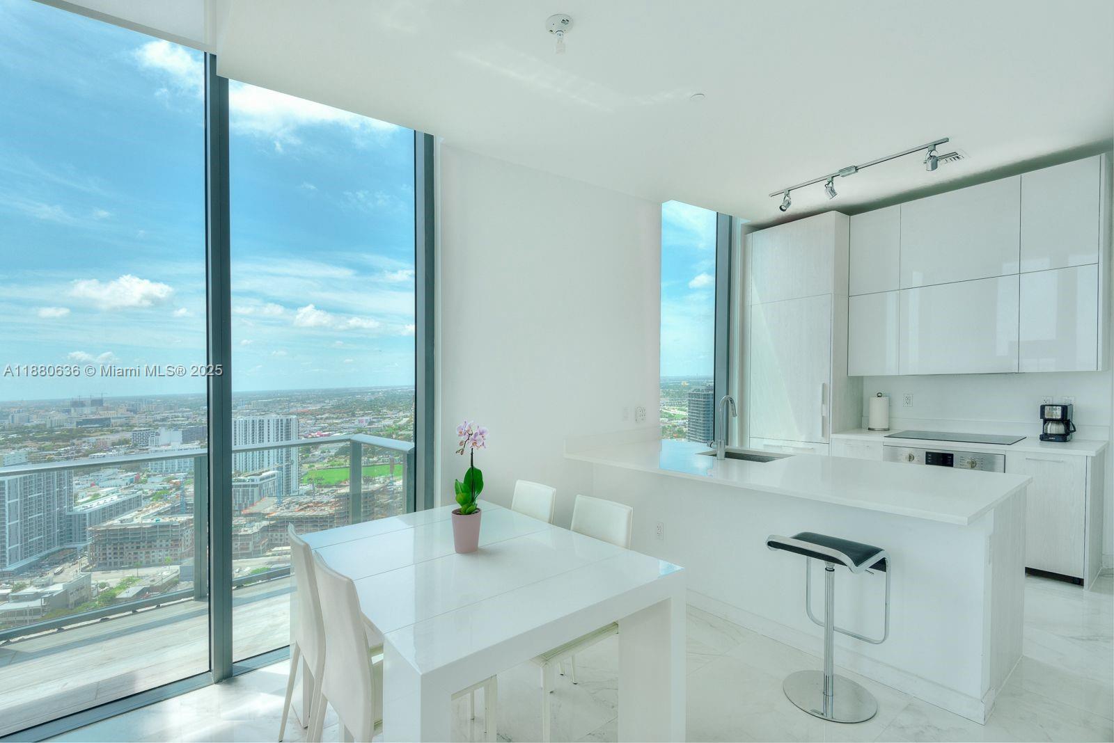 image Paraiso Bayviews1