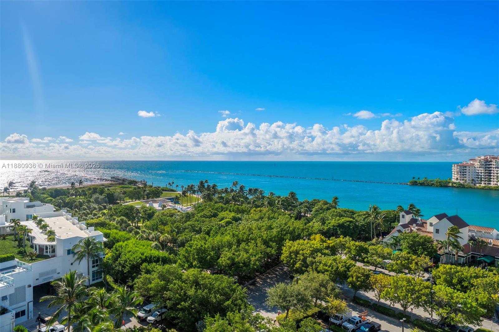 image South Pointe Towers Condo18