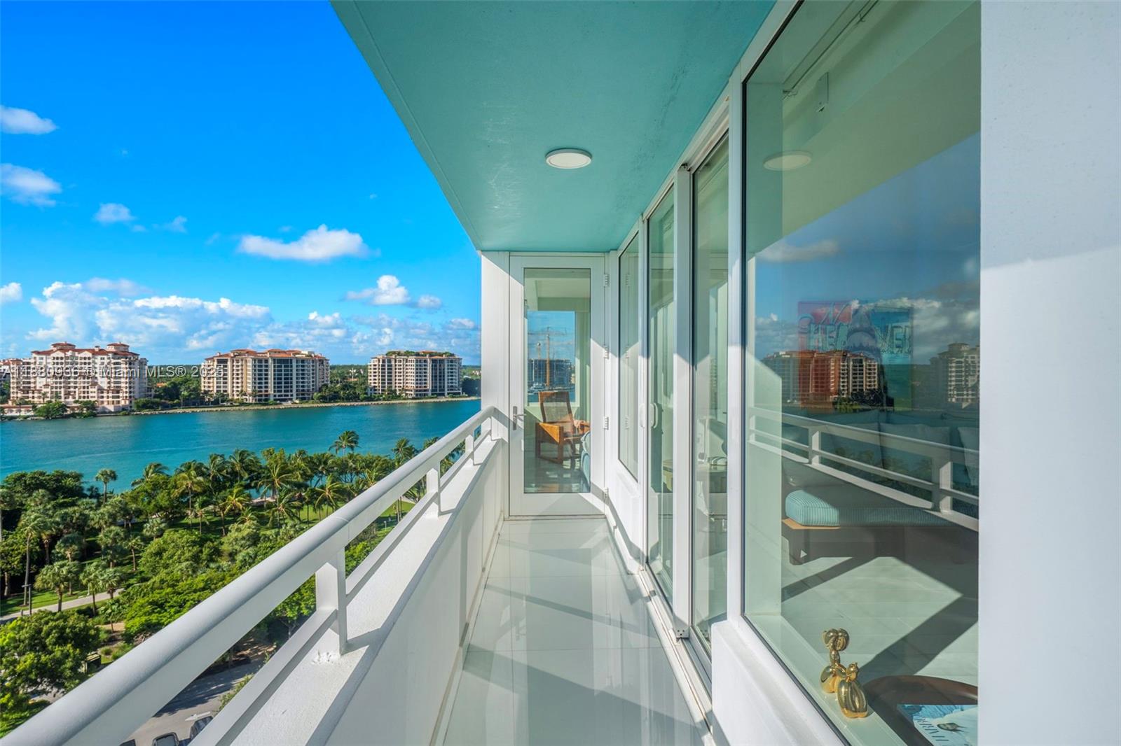 image South Pointe Towers Condo41