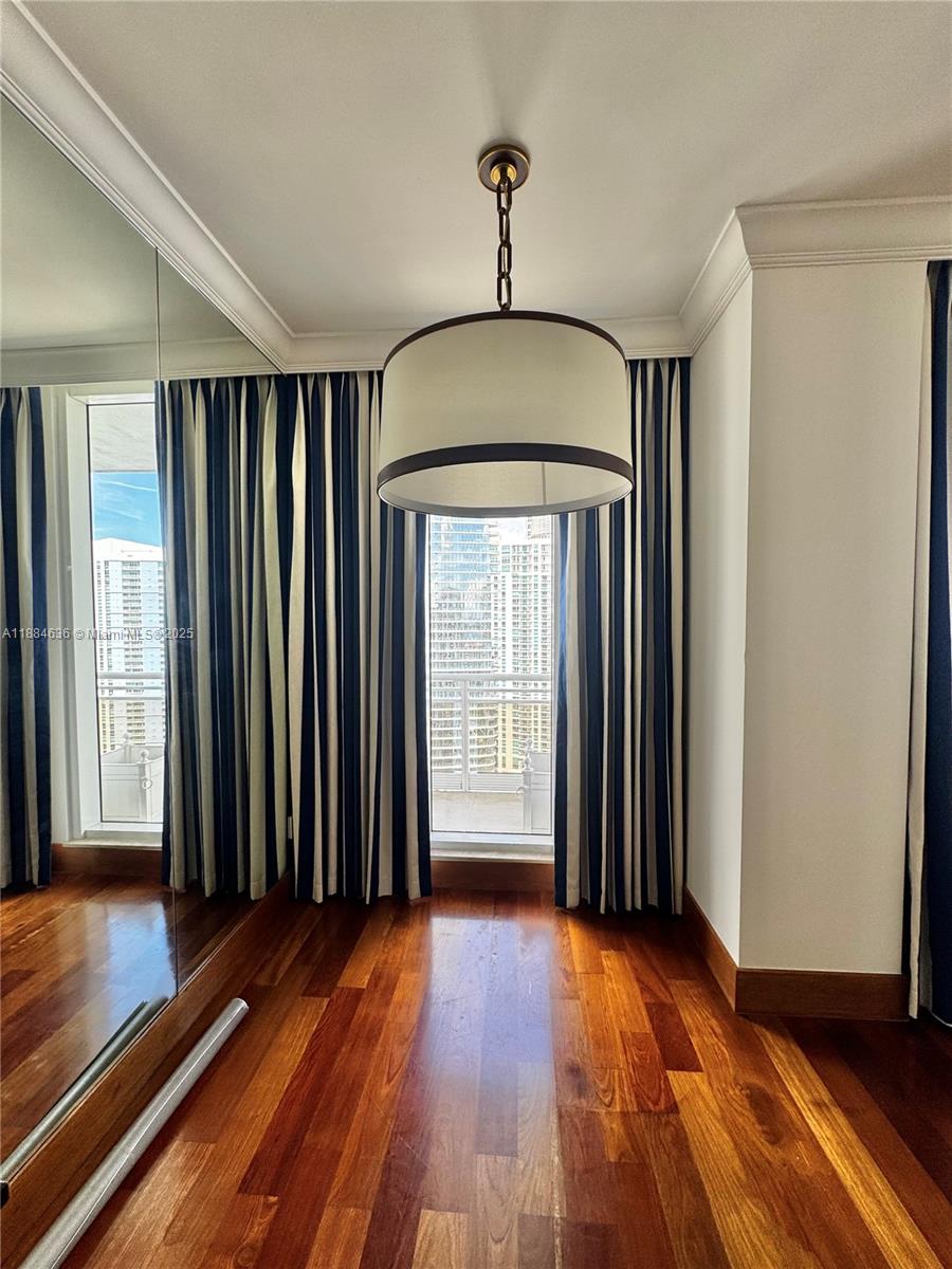 image Carbonell Condo18
