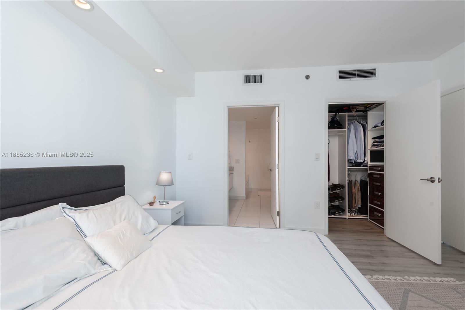 image 500 Brickell11