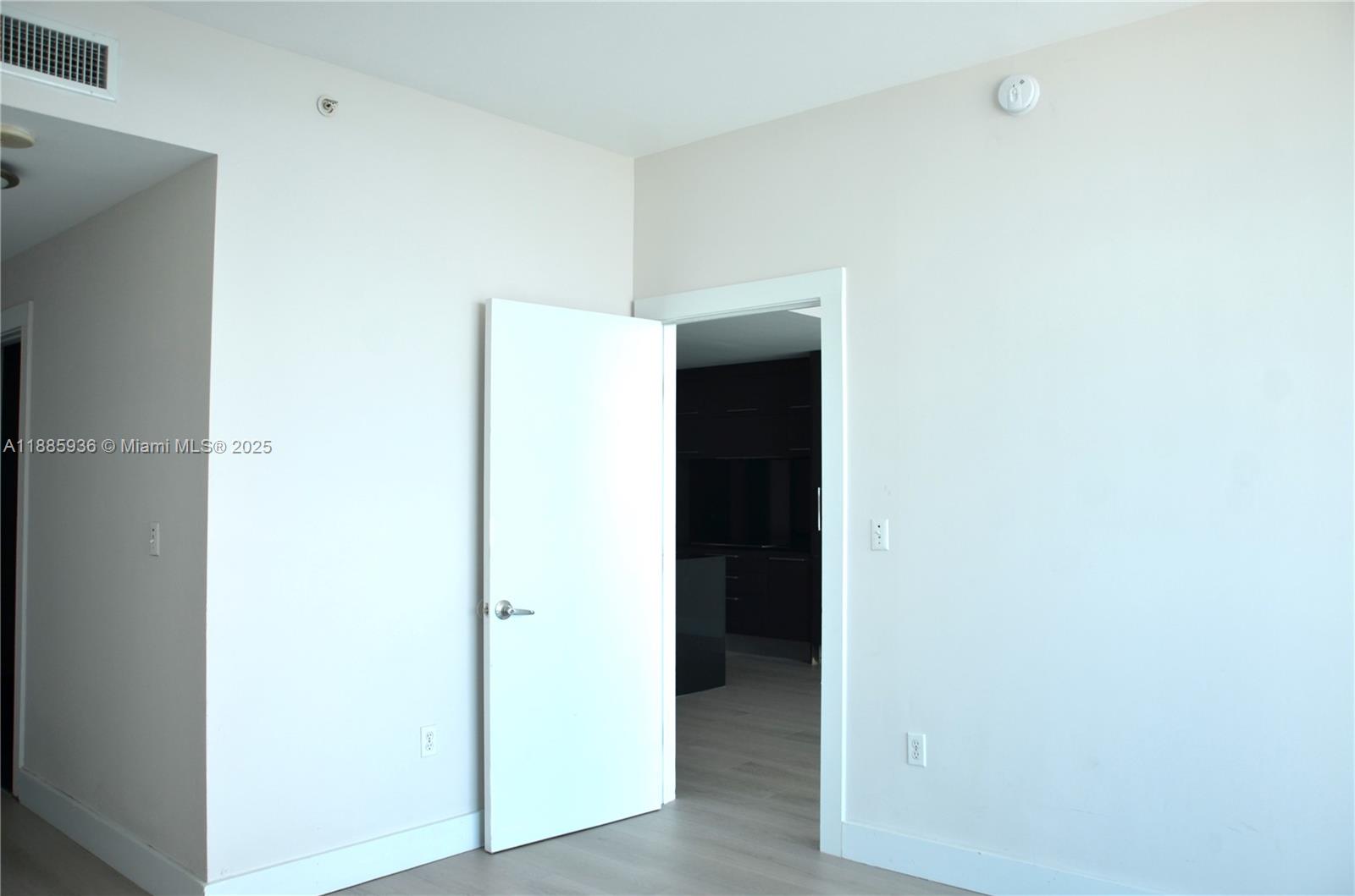 image 900 Biscayne19