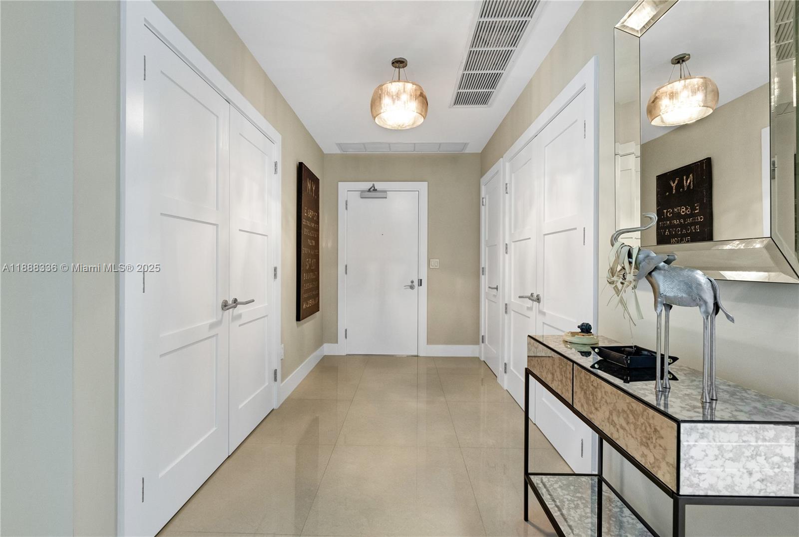 3739 Collins Ave #N-605 Miami Beach, FL 33140