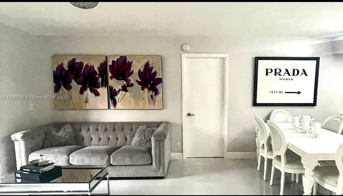 9710 Hammocks Blvd #103-31 Miami, FL 33196