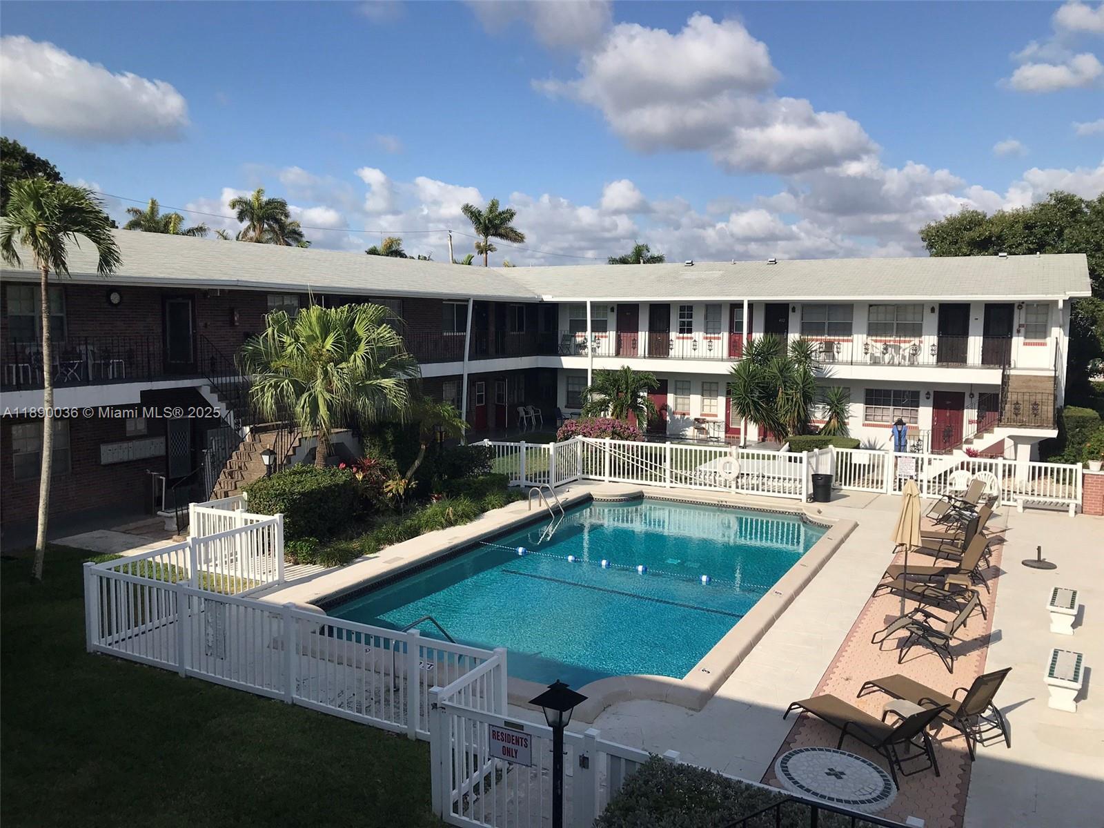 1050 Atlantic Shores Blvd #204