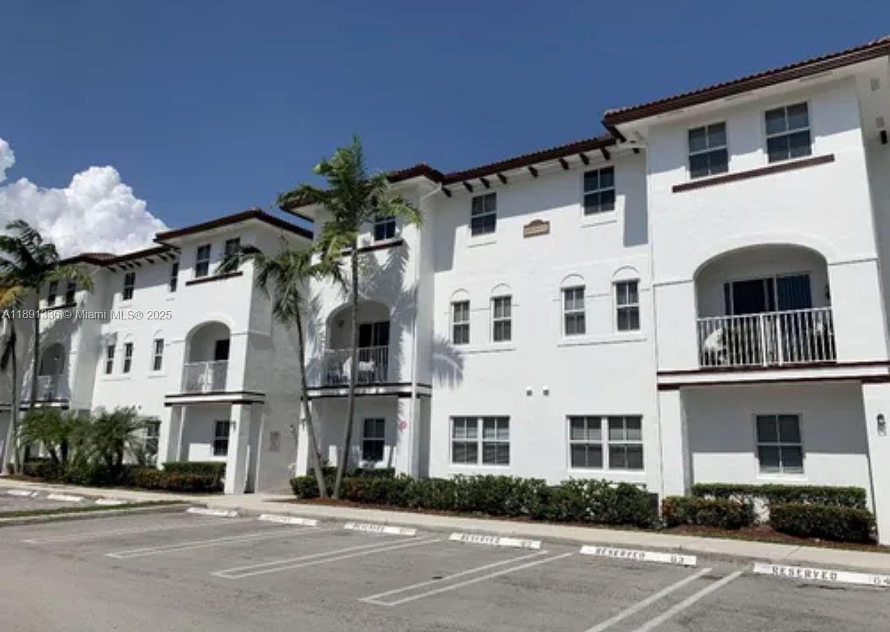 8760 NW 97th Ave #212
