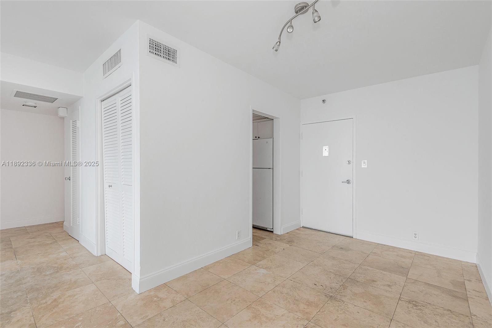 image Mirador 1000 Condo9