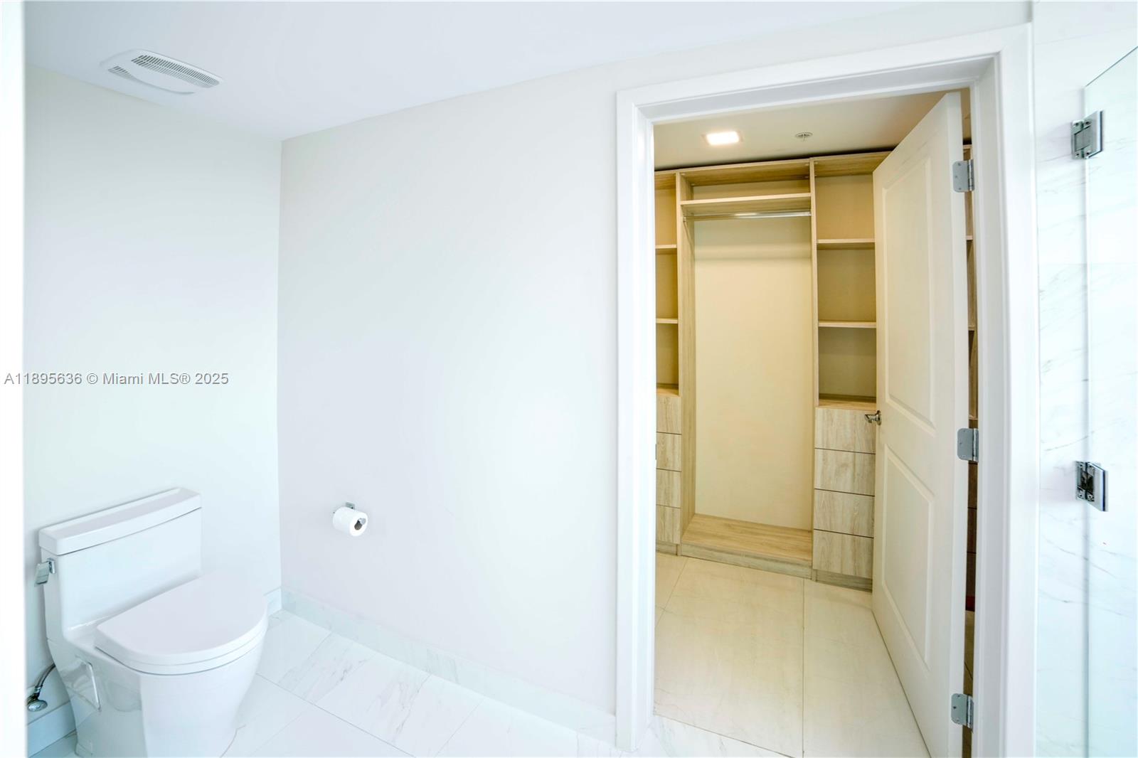 image 400 Sunny Isles Residence25
