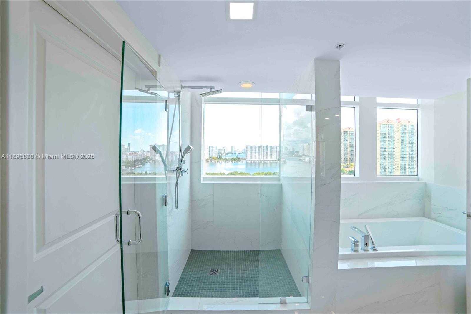 image 400 Sunny Isles Residence26