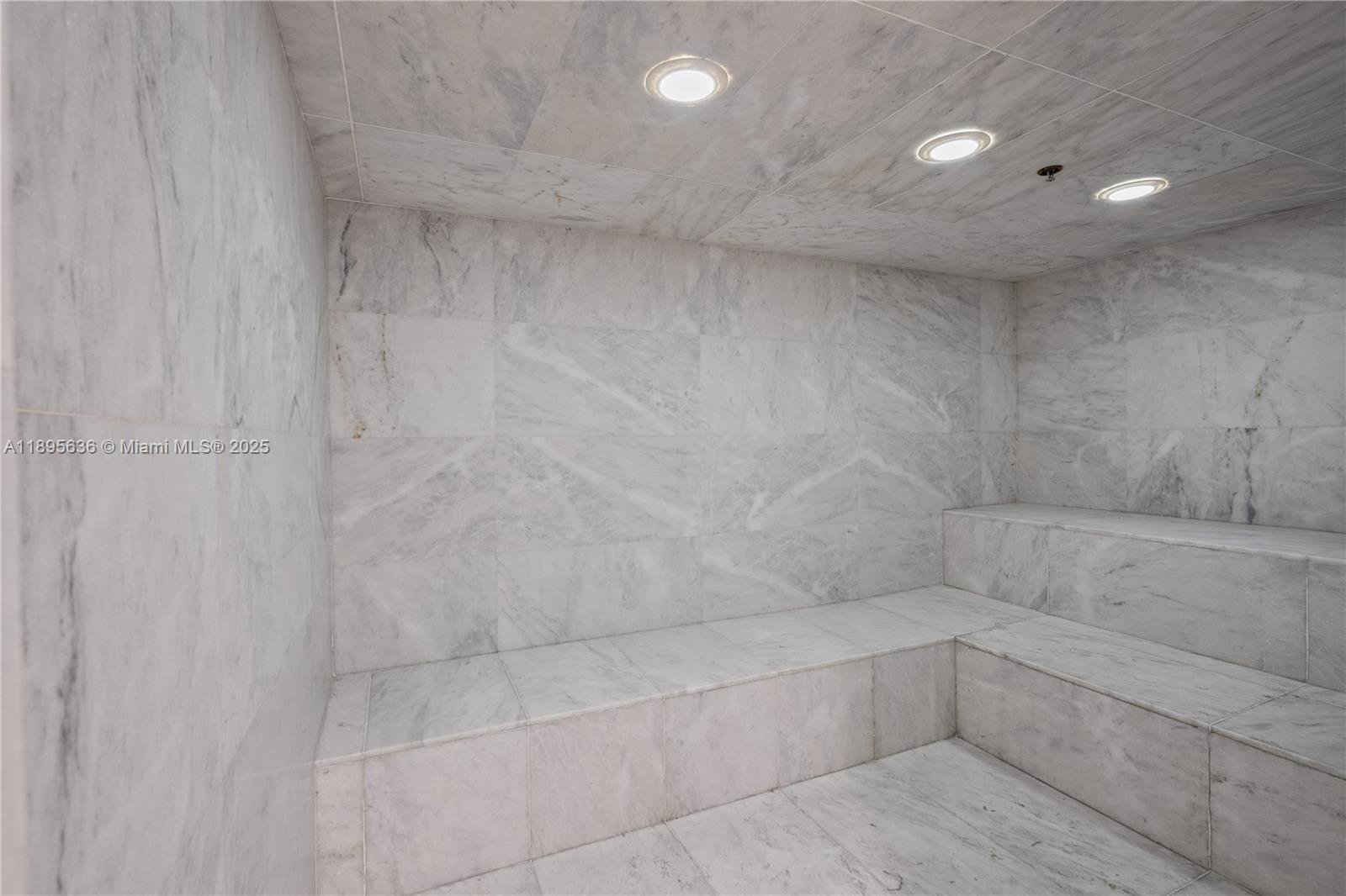 image 400 Sunny Isles Residence40