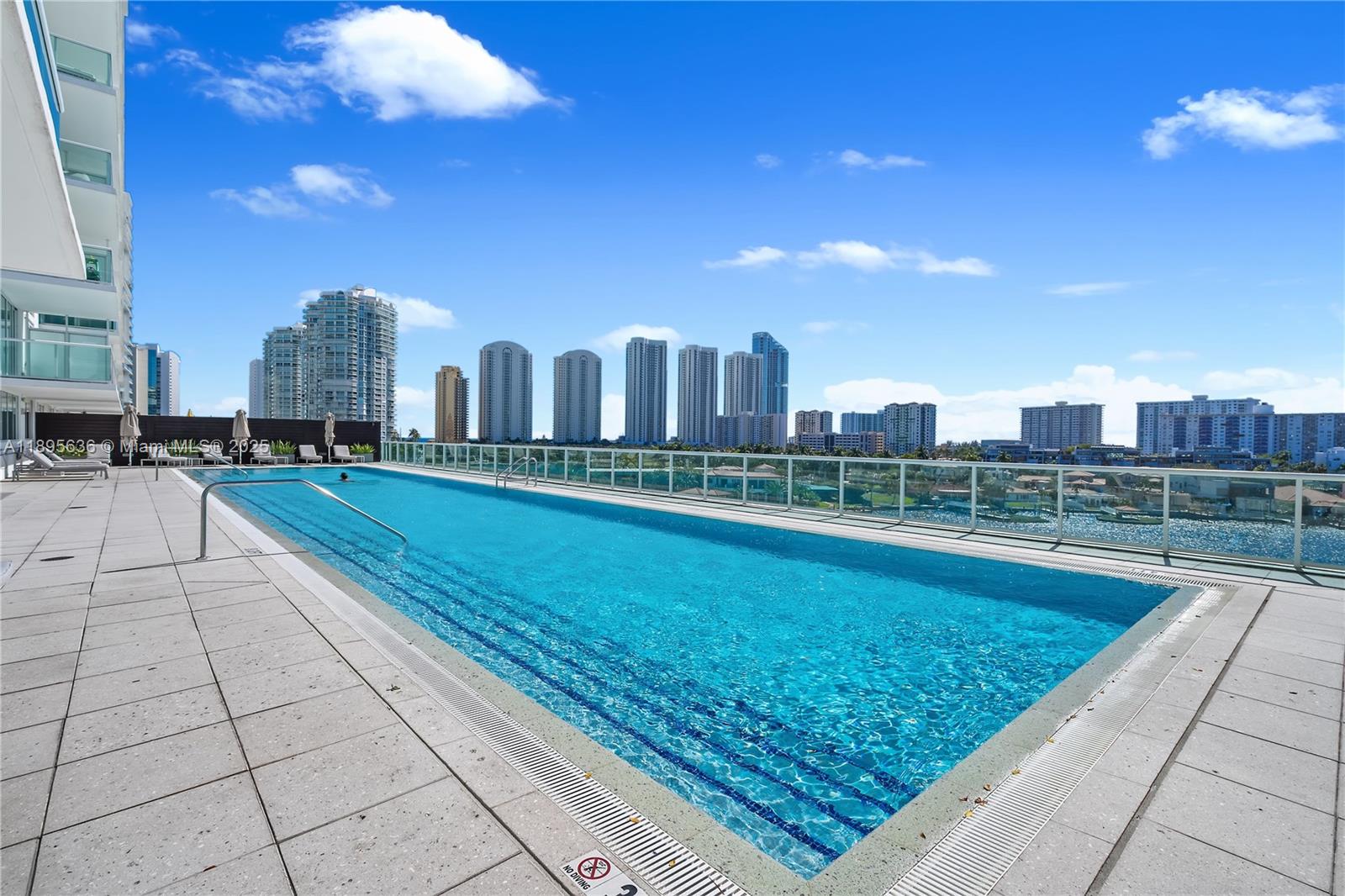 image 400 Sunny Isles Residence48