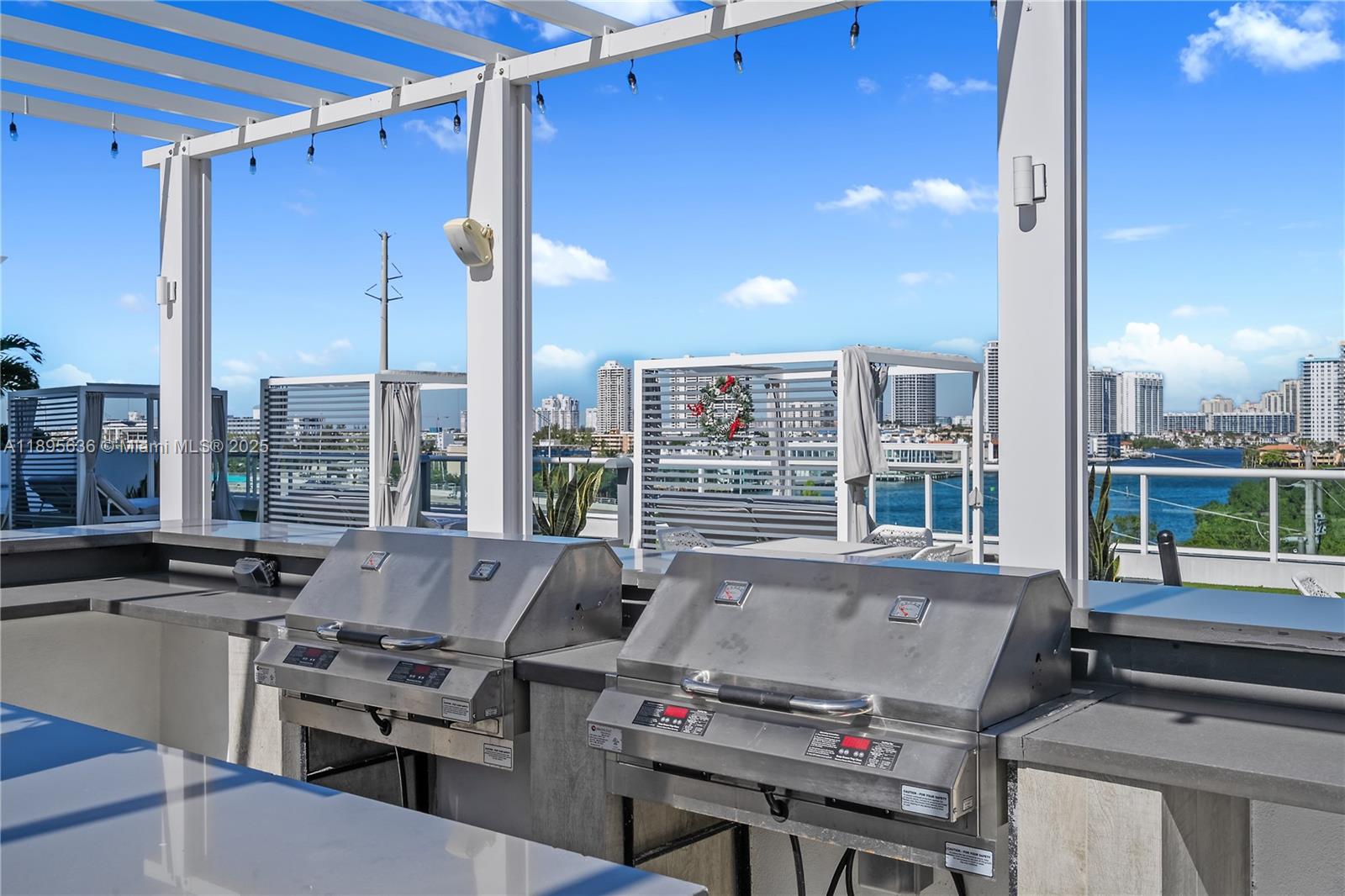 image 400 Sunny Isles Residence54