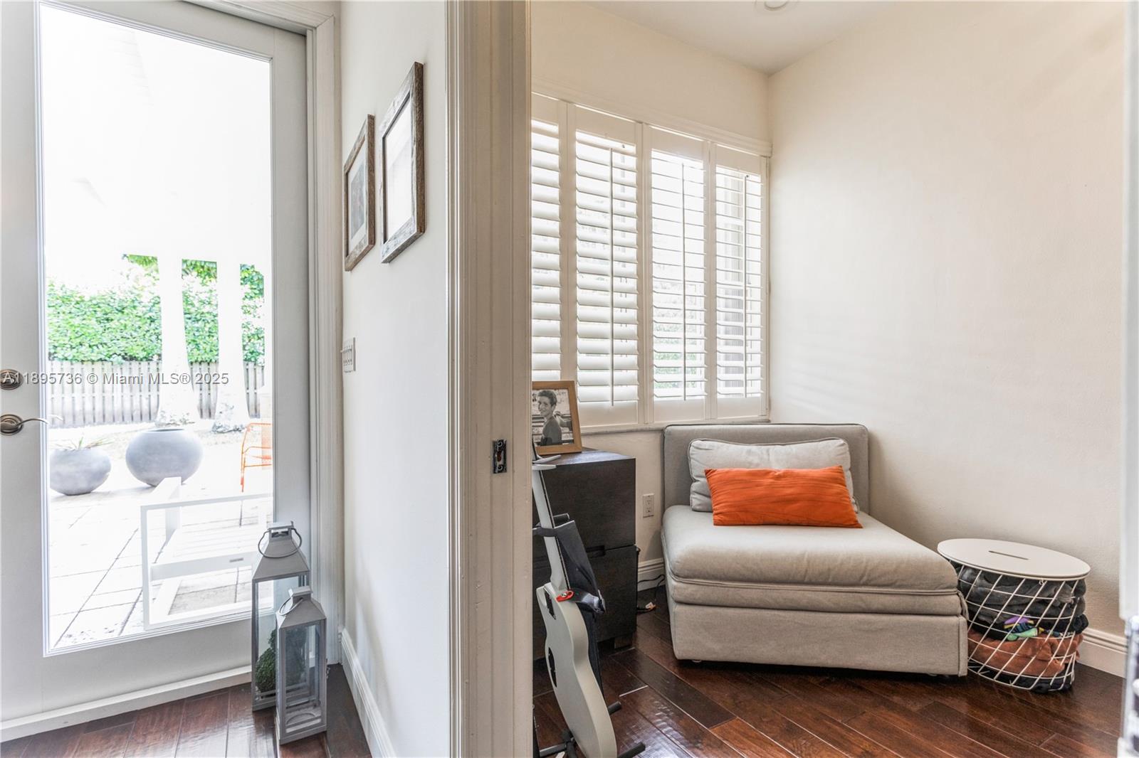 5774 SW 76th Ter South Miami, FL 33143