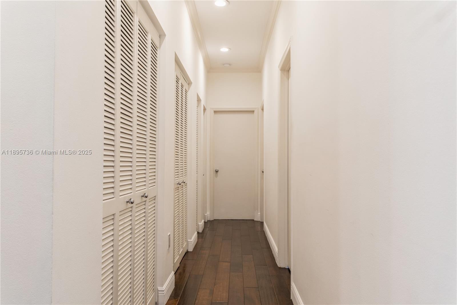 5774 SW 76th Ter South Miami, FL 33143